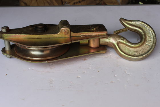 comprar 5T 8T Cuerdas de acero de trabajo pesado Snatch Block Single Sheave Galvanized Opcional para la construcción de la torre de la línea de transmisión online manufacture