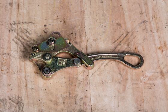 comprar 3T Cable Come Along Clamp para líneas eléctricas de 16 ′′ 32 mm con construcción de acero duradero online manufacture