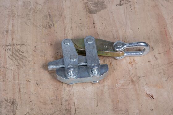 comprar Heavy-Duty Wire Pulling Grip with 50-200 KN Rated Load for Anti-Twist Steel Rope and Cable Tensioning online manufacture