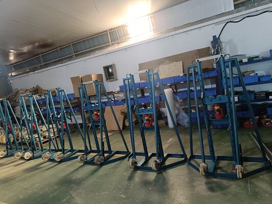 Soporte de gato hidráulico para tambor de cable de 5 toneladas con estructura de acero de alta resistencia y diseño de altura ajustable para elevación de carretes de cable de línea eléctrica de servicio pesado